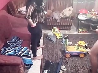 जासूस कैमरा रिकॉर्ड रहने वाले कमरे में जोड़ी कमबख्त। JAV245