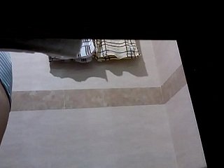 Cina gril cam kamar mandi spy