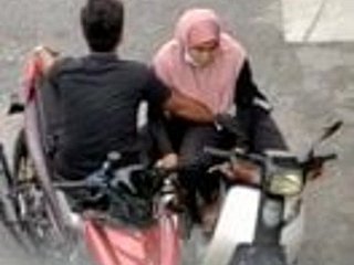 Melayu fingerling differences bermotor