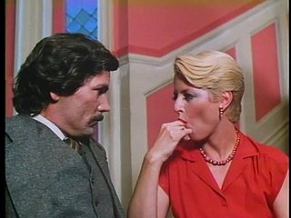Sıcak Vintage Milf beni iki kez boşaltır!