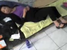 Esposa madura chino en flu ducha.