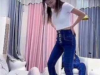 Femdom chinês