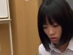 ジュヌJAPONAISE timideおとなしいsoumise BIEN baisee
