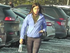 bollos universitarios Spandex desencadenan frosty eyaculación pública