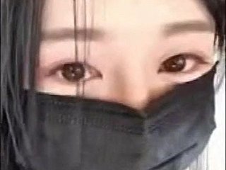 Wanita tulen dan cantik hidup, goncang ghairah
