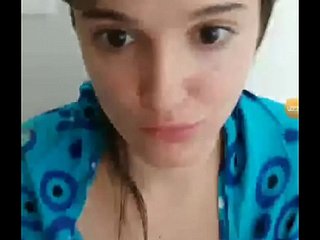 Девушка-вуайерист становится неряшливой