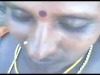 tamil dorpsvrouwen neuken buiten