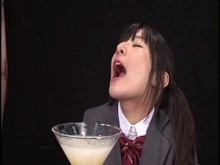 Ryoko Hirosaki gokkun menelan. ditapis