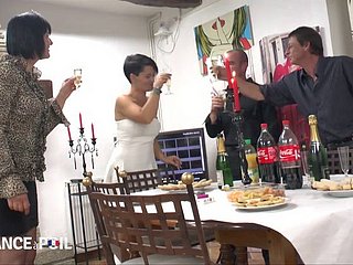 法国周年晚会依次到