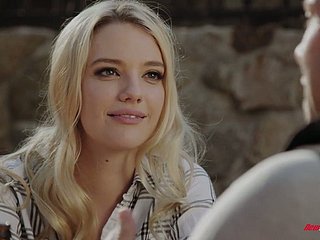 Mooi uitziend kastanjebruin mollycoddle Kenna James buigt zich wantonness voor een aantal goede doggy neuken